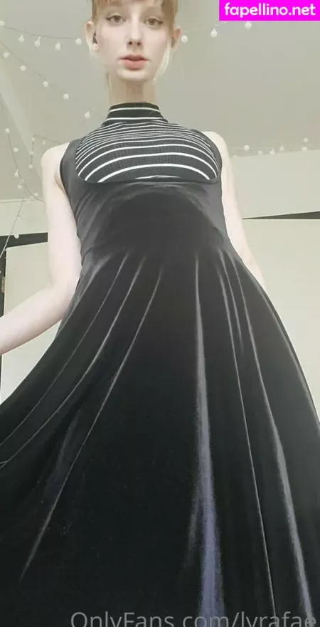 Lyra Fae 1 OnlyFans Thumbnail #7Vbt6NwoM7