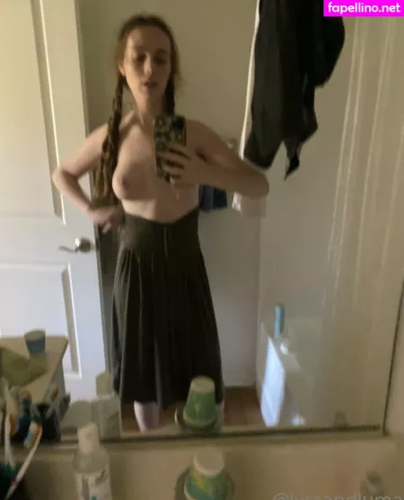 Lyraandluma OnlyFans Thumbnail #MqiC8oOwil