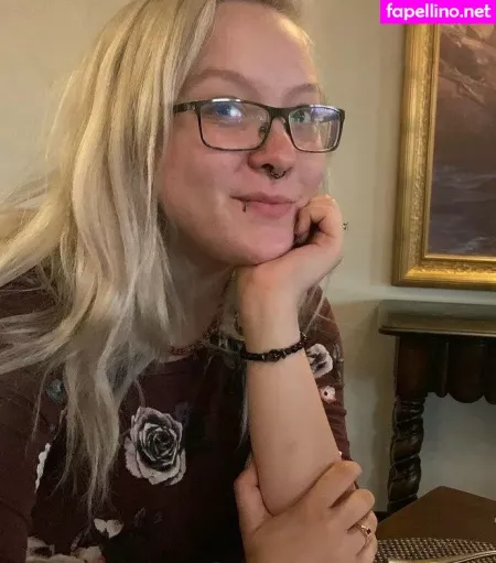 Lyraenium OnlyFans Thumbnail #lWA4LSkCDS