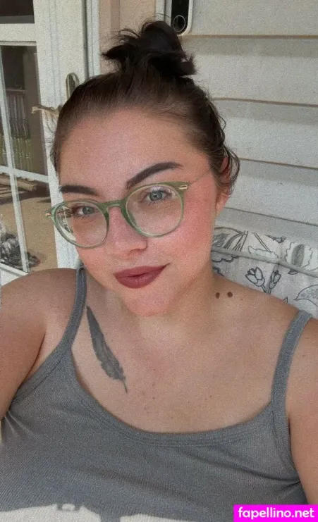 Lyrafaefree OnlyFans Thumbnail #POu0GPYoxa