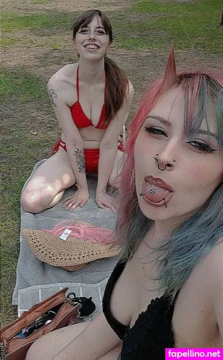 Lyralinx OnlyFans Thumbnail #grgqc8PynG