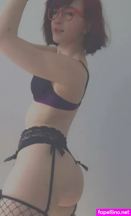 Lyraluv OnlyFans Thumbnail #SUWTYBmoH1