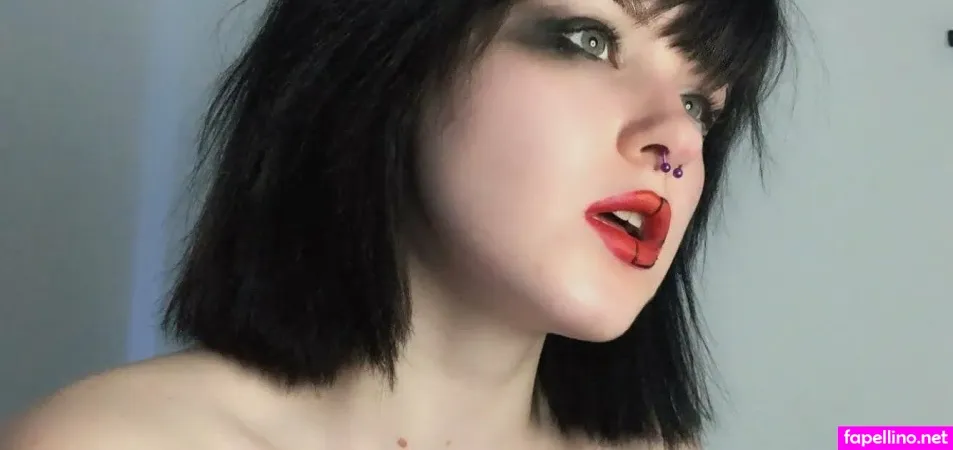 Lyraluv OnlyFans Thumbnail #Us9YP0bUqt