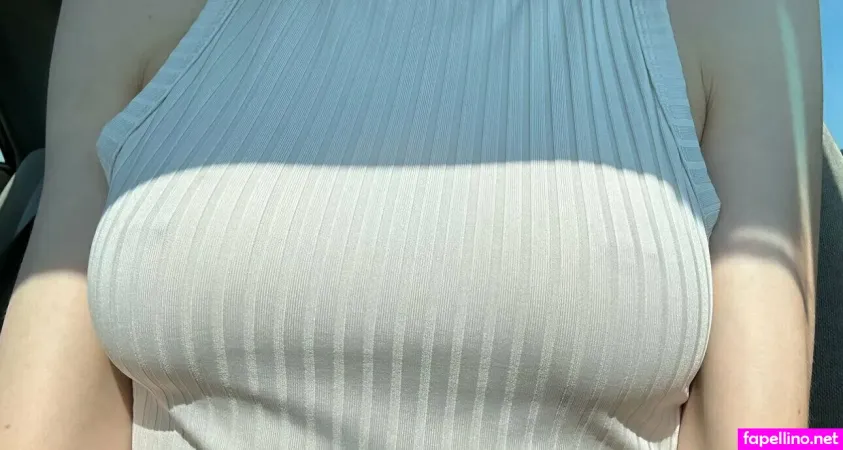 Lyrascarlett OnlyFans Thumbnail #oHtU69oKar