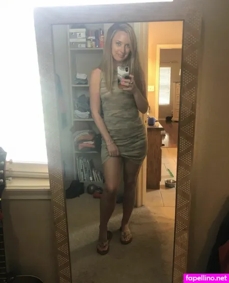 Lyric In My Head OnlyFans Thumbnail #6uRF3FYQWC