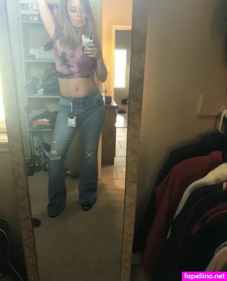 Lyric In My Head OnlyFans Thumbnail #FBcHo0Doqb