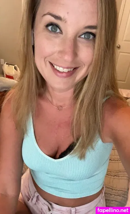 Lyric In My Head OnlyFans Thumbnail #LcbI3Zh3cM