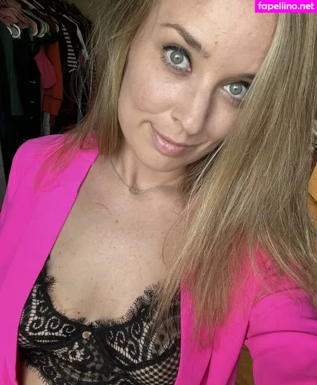 Lyric In My Hed OnlyFans Thumbnail #pvJDo6b6Zt