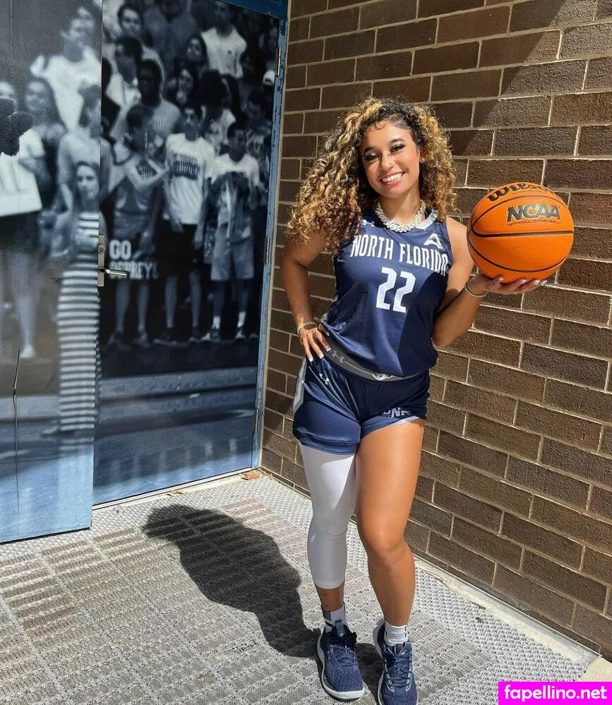 curlylyric22 Nude Leaked OnlyFans Photo #CD00hvHPoB