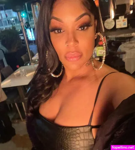 Lyricaanderson OnlyFans Thumbnail #RsqwQdhHsh