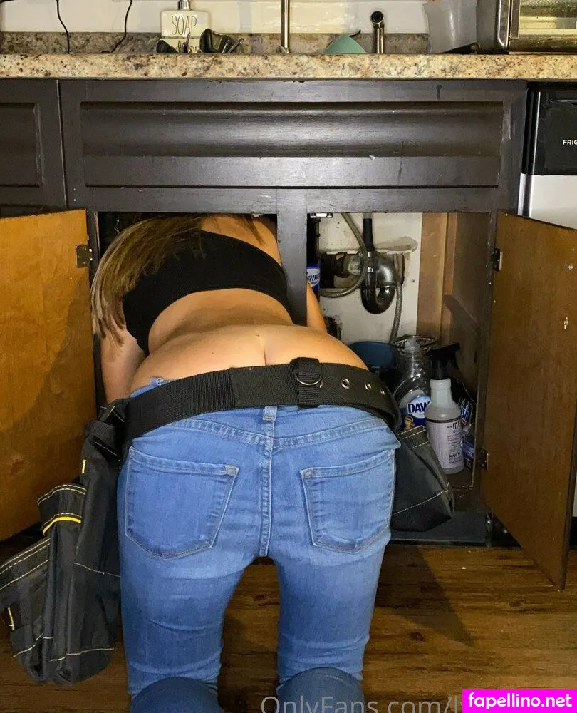 lyricaleah, lyricbaker Nude Leaked OnlyFans Photo #NgqFL7H1S2