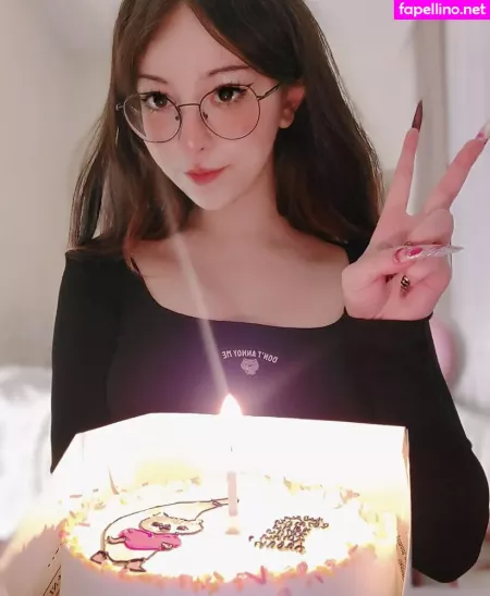 Lyricauwu OnlyFans Thumbnail #3Xmhn3gJjf