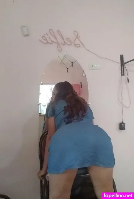 Lyrisvangogh OnlyFans Thumbnail #FMTx3MM5GS