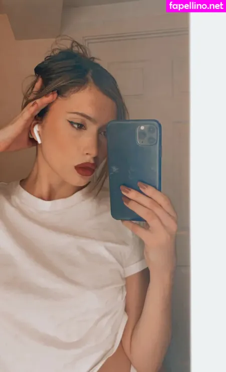 Lysandre Nadeau OnlyFans Thumbnail #TMfG9aYaXO