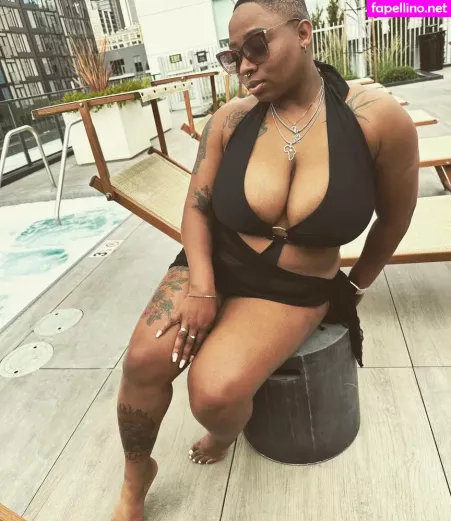 Lyssalaird OnlyFans Thumbnail #PygSXQY7bV