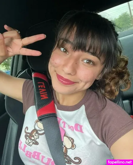 Lyssalevin OnlyFans Thumbnail #Q3kCDoHzg2