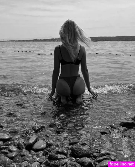 Lyubov Dream 1 OnlyFans Thumbnail #AUi8NSIeMT