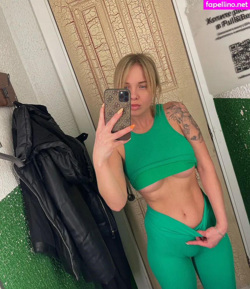l_tomskaia, tomskaya_lyubov_ Nude Leaked OnlyFans Photo #esbEBSd91y