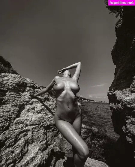 Lyubovvomne OnlyFans Thumbnail #mndaYoQxjX