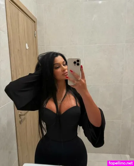 Lyuda OnlyFans Thumbnail #suTuasEF6P