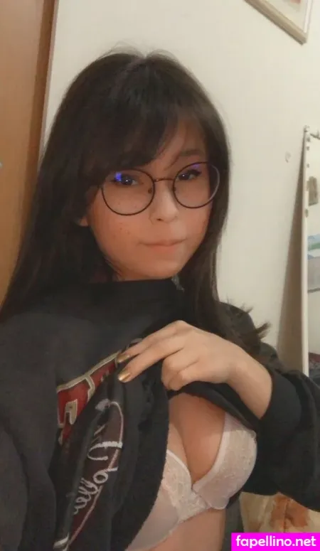 Lyvori OnlyFans Thumbnail #FqbWfiRNvV