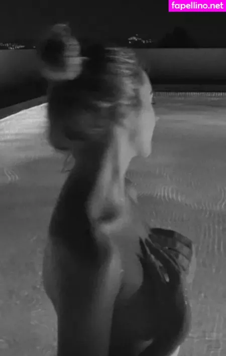 Lyzabeeth OnlyFans Thumbnail #0SNSGbfrRo