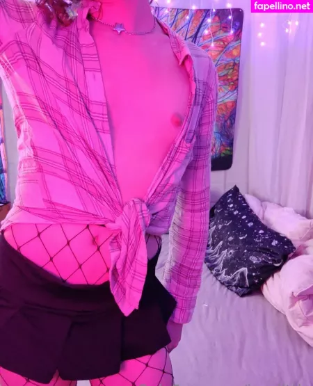 Lyzalittle OnlyFans Thumbnail #M9E14VeAJ0