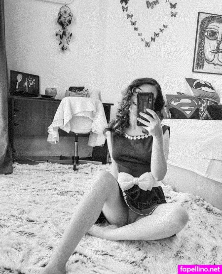 Lyzmania OnlyFans Thumbnail #S3vh2A6Evf