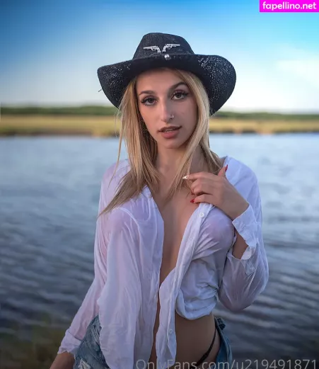 Lzzie Xx OnlyFans Thumbnail #95h2TpekMv