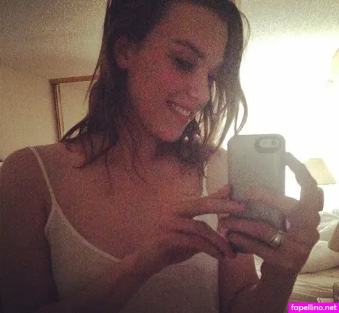 Lzzy Hale OnlyFans Thumbnail #TEtig7n3hv