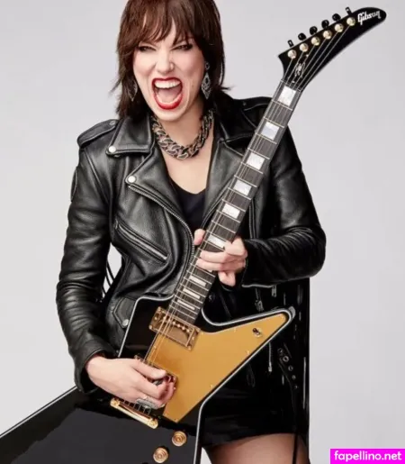 Lzzy Hale OnlyFans Thumbnail #f3K3G86hGx