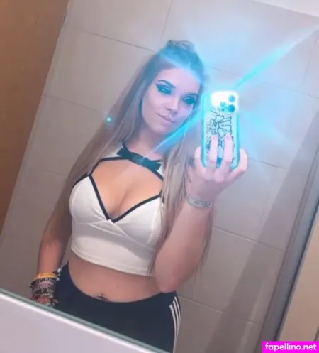 M Ellixx OnlyFans Thumbnail #bx9XXqtaqi