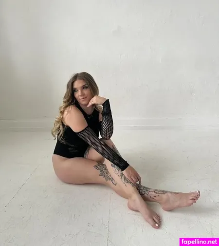 M Ellixx OnlyFans Thumbnail #hTGatxjjK5