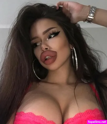 M Marielllll Musaeva OnlyFans Thumbnail #jqROrTdu1f