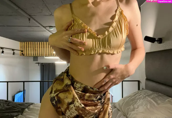 M00nscorpio OnlyFans Thumbnail #fFlNJQ8nNa