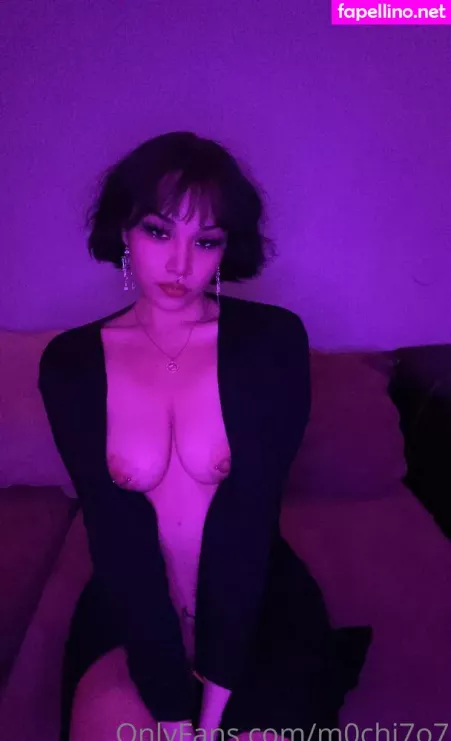 M0chi7o7 OnlyFans Thumbnail #meuWllzPw0