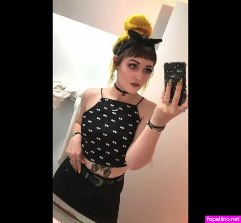 M0sh Mall0w OnlyFans Thumbnail #FstgGlZnlx