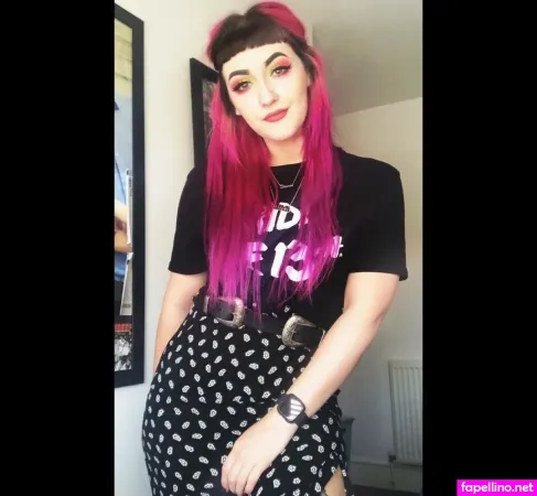 M0sh Mall0w OnlyFans Thumbnail #WuoGKB6EsK