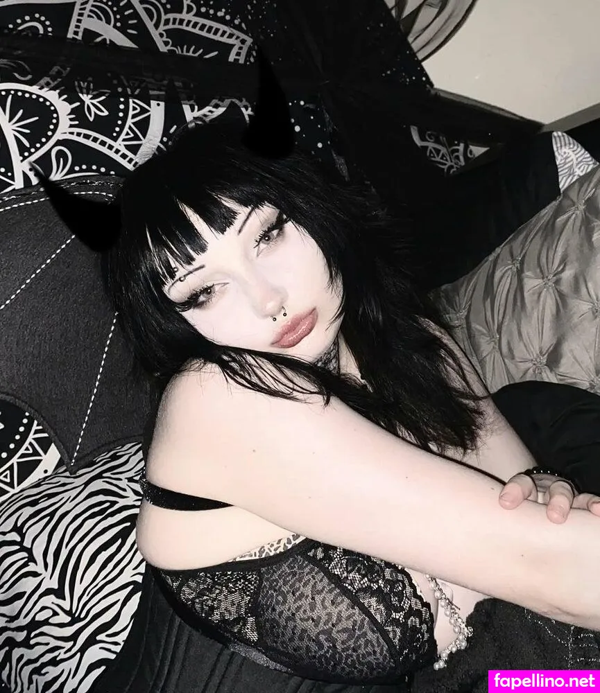 m0theranna, teonamonroe Nude Leaked OnlyFans Photo #auZZ1rFKuR