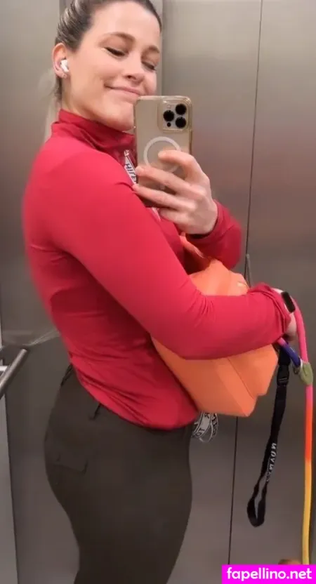 M3llytheone OnlyFans Thumbnail #CAPs6tQt8D