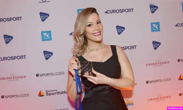 M3llytheone OnlyFans Thumbnail #uY6zMwwhVY