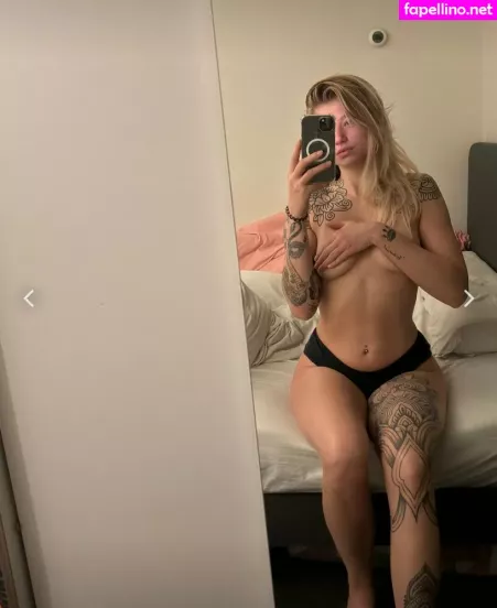 M3r3lw 1 OnlyFans Thumbnail #Qfh7GpnrGt