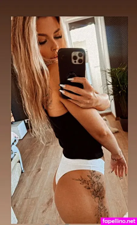 M3rru OnlyFans Thumbnail #0ztPBVvyCC