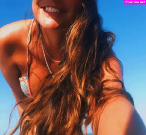 Ma Rcia Magalha Es OnlyFans Thumbnail #TeW2PLg0nO