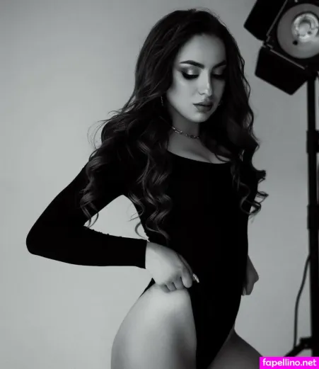 Ma Riana383838 OnlyFans Thumbnail #hvr3O2GW5s