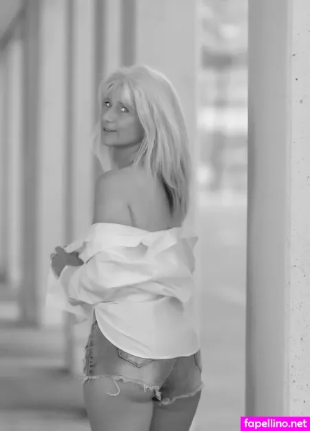 Ma Ya Mo Del OnlyFans Thumbnail #JcloXS7A5f