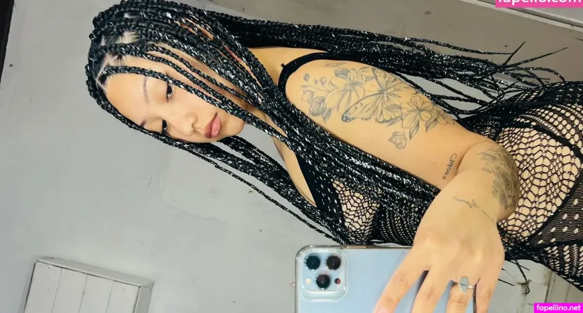 Maamihot OnlyFans Thumbnail #5TZcVl75Dt