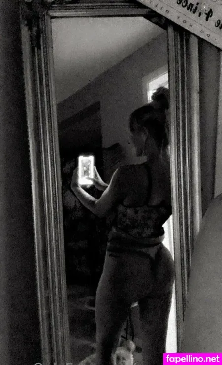 Maanwifree OnlyFans Thumbnail #OuDoeTXhkE