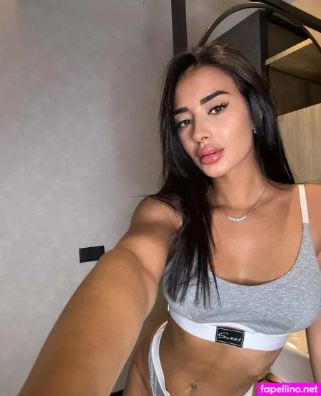 Maariamunoz OnlyFans Thumbnail #Co28X5Ivq4