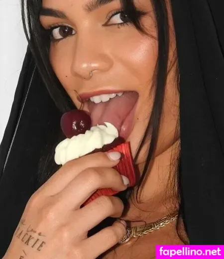 Maaryfaairy OnlyFans Thumbnail #Y3BkH9g73W